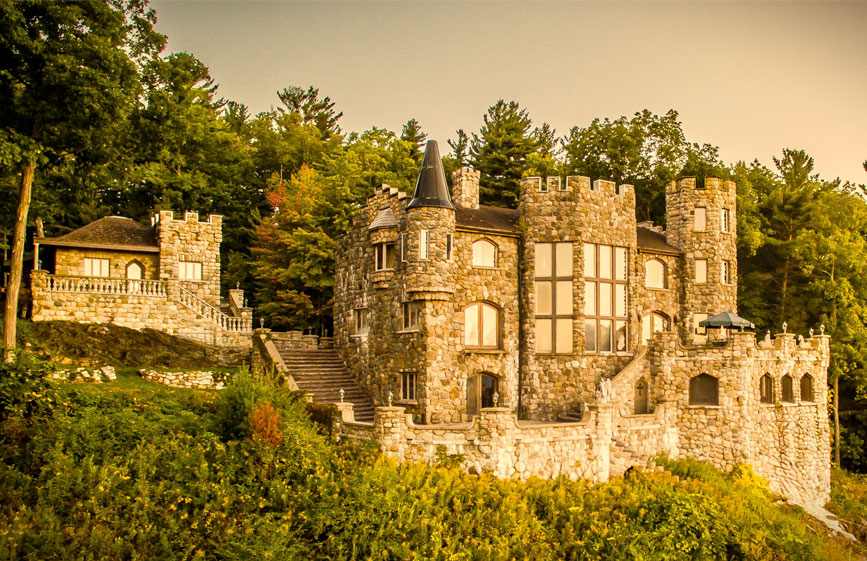 Highlands Castle