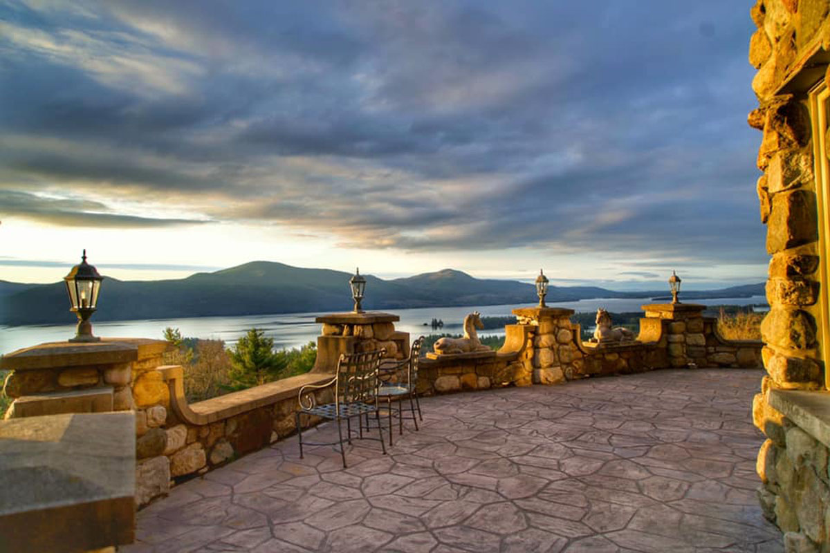 HIGHLANDS CASTLE overlooking Lake George plus 2 other CASTLES & SUITES,  Bolton Landing – Updated 2024 Prices